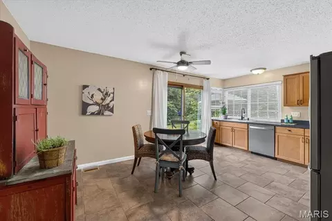 Dining - 1420 Mautenne Dr, Manchester, MO 63021 photo 1 of 2