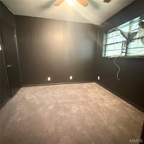 Bedroom - 701 Michael St, Kennett, MO 63857 photo 4 of 5