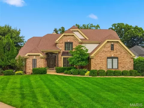 515 Sumac Field Ct, Ellisville, MO 63021