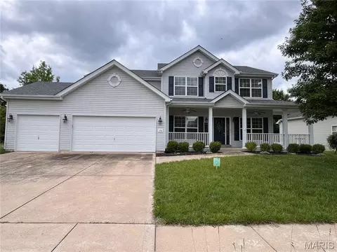102 Riparian Dr, O'fallon, MO 63368