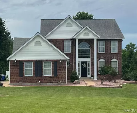 210 Buzzard Rock Rd, Farmington, MO 63640