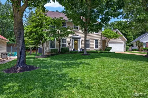 255 Towers Creek Pl, Saint Charles, MO 63304