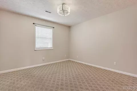Bedroom - 301 Kaskaskia Dr, Red Bud, IL 62278 photo 1 of 4