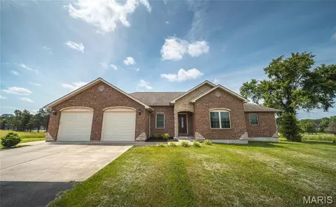 501 Fleenor Rd, Cuba, MO 65453