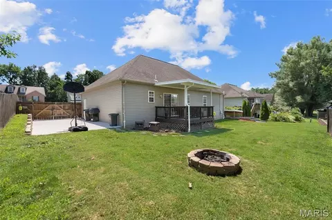 Exterior - 697 Mulberry St, Jackson, MO 63755 photo 6 of 8