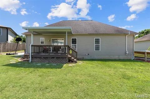 Exterior - 697 Mulberry St, Jackson, MO 63755 photo 5 of 8