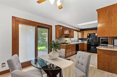 Dining - 11288 Briarstone Dr, Sappington, MO 63126 photo 3 of 4