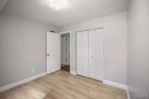 Bedroom - 3310 Lynch Rd, Pacific, MO 63069 photo 1 of 5