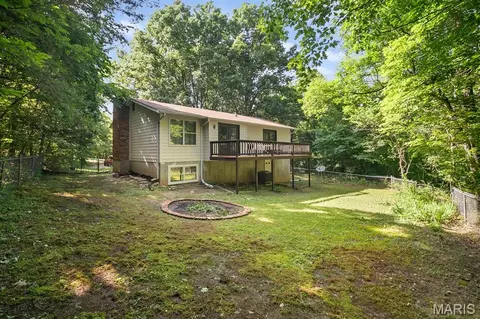 Exterior - 3310 Lynch Rd, Pacific, MO 63069 photo 5 of 8