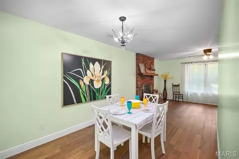 Dining - 3310 Lynch Rd, Pacific, MO 63069 photo 2 of 2
