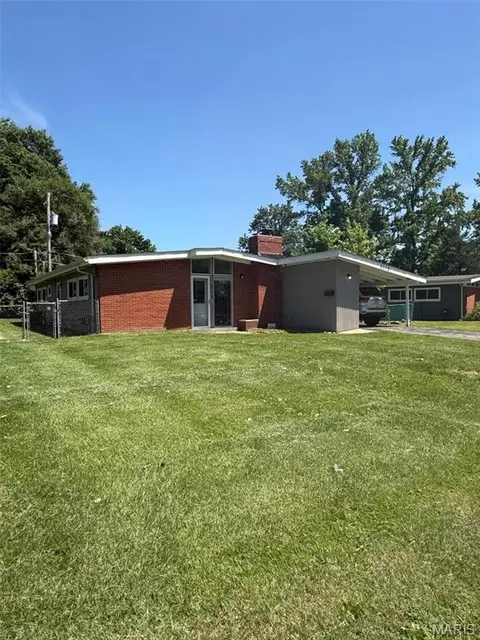 6712 Alder Ave, Saint Louis, MO 63134