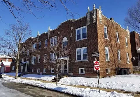 4048 Giles Ave, Saint Louis, MO 63116