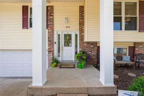 Exterior - 254 Village Mead Dr, Ballwin, MO 63021 photo 16 of 16