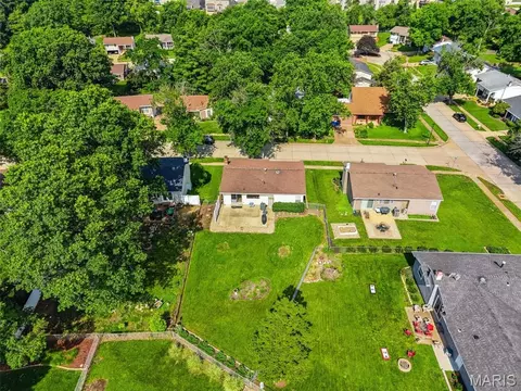 View/Area - 254 Village Mead Dr, Ballwin, MO 63021 photo 2 of 2