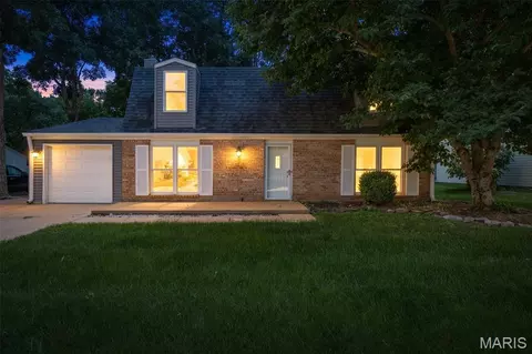 1954 Parkton Way, Barnhart, MO 63012