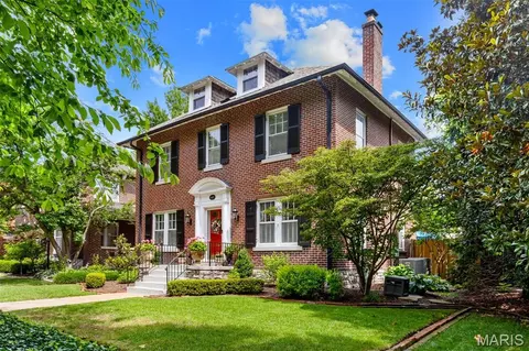 6605 Waterman Ave, University City, MO 63130