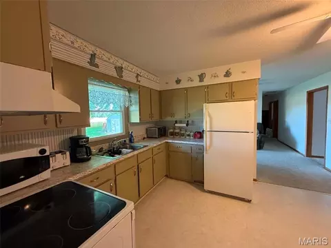 Kitchen - 337 E 1st St, Ramsey, IL 62080 photo 1 of 4