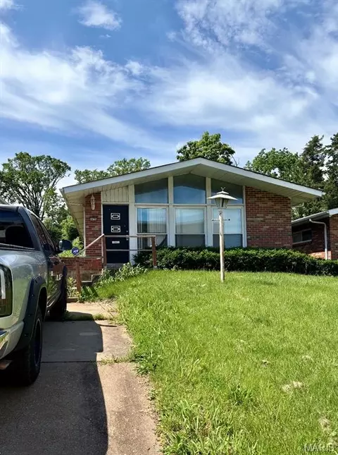 4426 Carter Ave, Saint Louis, MO 63115