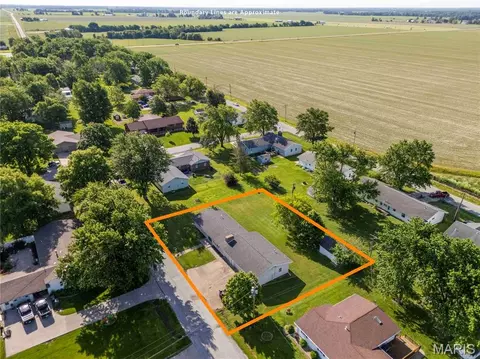 507 Hope St, Monroe City, MO 63456