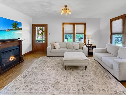 Living - 500 W End Ave, Union, MO 63084 photo 1 of 6