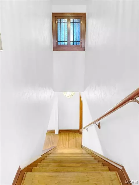 Entry Way - 500 W End Ave, Union, MO 63084 photo 6 of 6