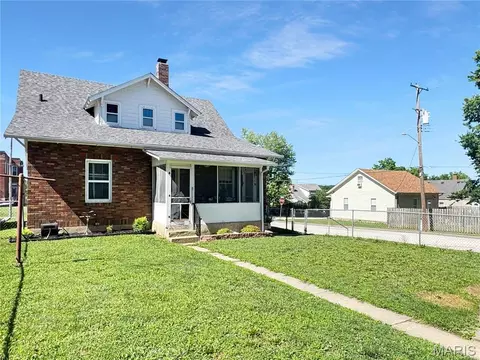 Exterior - 500 W End Ave, Union, MO 63084 photo 9 of 11