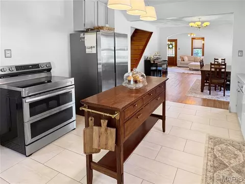 Kitchen - 500 W End Ave, Union, MO 63084 photo 6 of 8