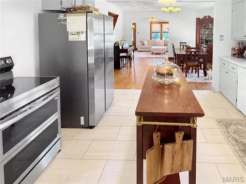 Kitchen - 500 W End Ave, Union, MO 63084 photo 8 of 8