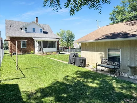 Exterior - 500 W End Ave, Union, MO 63084 photo 10 of 11