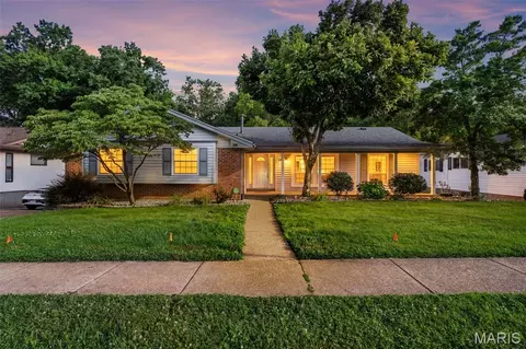4716 Brookton Way, Saint Louis, MO 63128