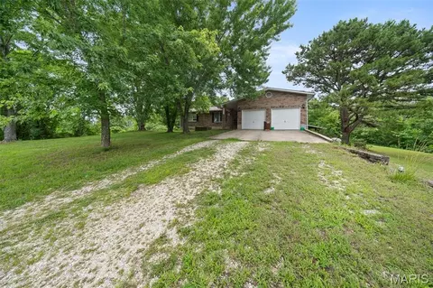 13070 Private Drive 8505, Newburg, MO 65550