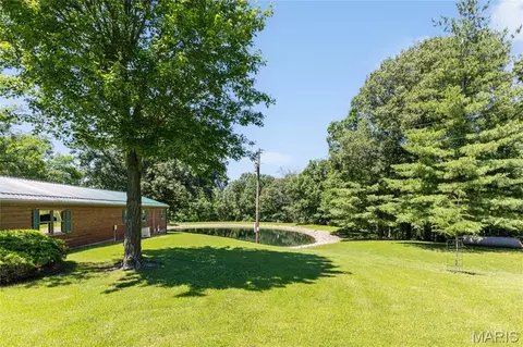 Exterior - 30677 252nd Ave, Durham, MO 63438 photo 7 of 8