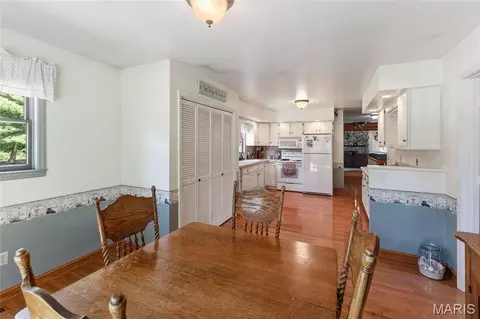 Dining - 30677 252nd Ave, Durham, MO 63438 photo 1 of 1