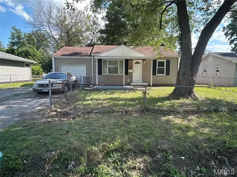 14 Hissrich St, Cahokia, IL 62206