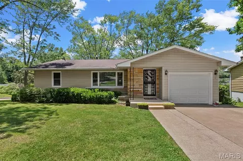 1301 Carolyn Dr, Cape Girardeau, MO 63701