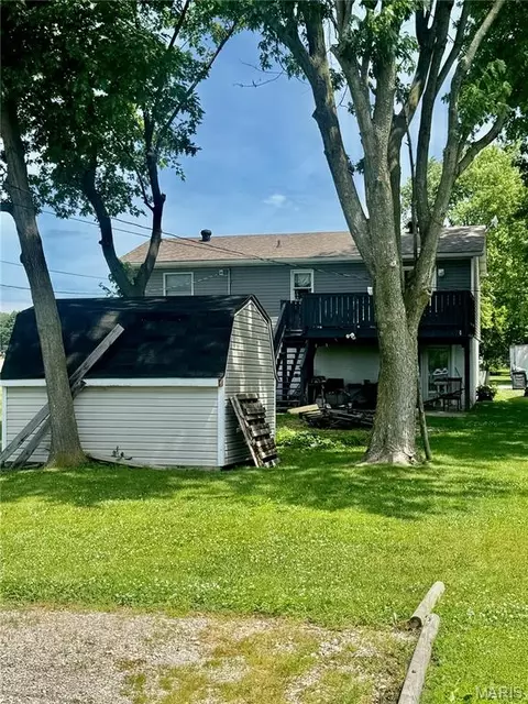 Exterior - 308 W 7th South St, Mount Olive, IL 62069 photo 7 of 7