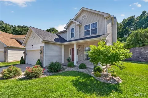 Exterior - 567 Brook Meadow Dr, Ballwin, MO 63021 photo 3 of 10