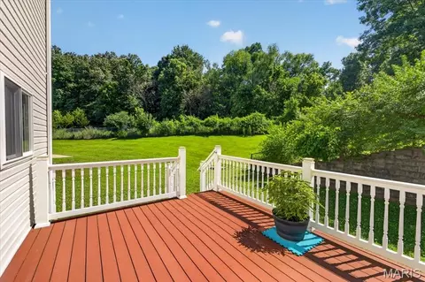 Exterior - 567 Brook Meadow Dr, Ballwin, MO 63021 photo 7 of 10