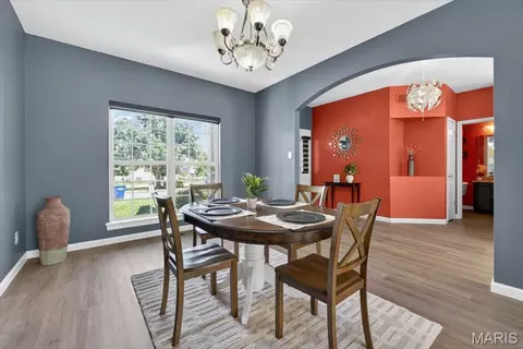 Dining - 567 Brook Meadow Dr, Ballwin, MO 63021 photo 4 of 4