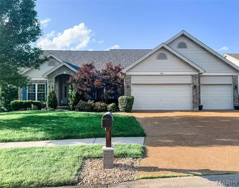 805 Liberty Creek Dr, Wentzville, MO 63385