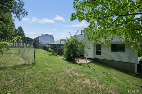465 Elm Crossing Ct, Ballwin, MO 63021 photo 19