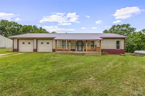 21924 Trogden Rd, Farmington, MO 63640