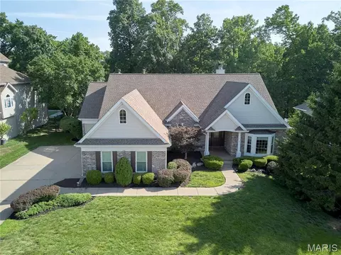 1384 Mallet Hl, Ellisville, MO 63021 photo 2