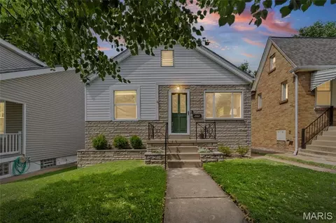 6273 Hoffman Ave, Saint Louis, MO 63139