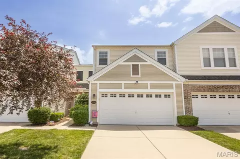 1946 Celebration Park Cir, Belleville, IL 62220