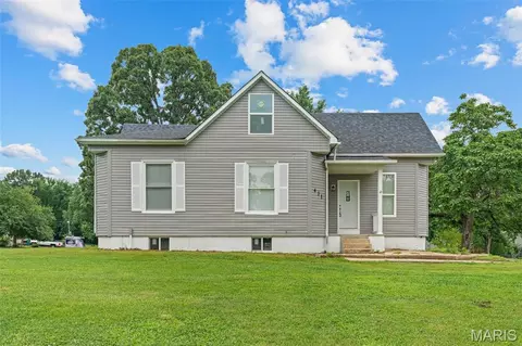 471 Watson Rd, Sullivan, MO 63080