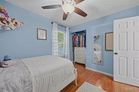 Bedroom - 834 Spring Hill Farm Dr, Ballwin, MO 63021 photo 4 of 6