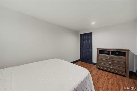 Bedroom - 834 Spring Hill Farm Dr, Ballwin, MO 63021 photo 6 of 6