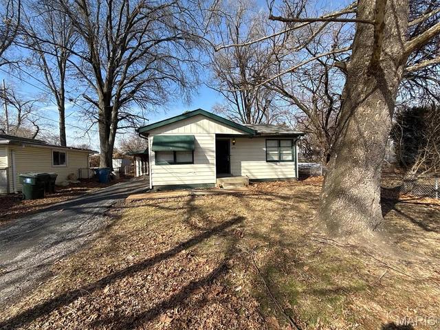 275 Williams Blvd, Saint Louis, MO 63135