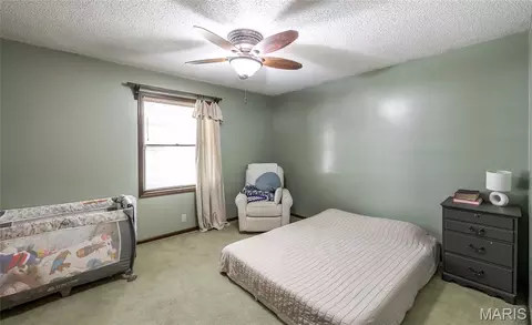 Bedroom - 11545 Slaughter Rd, Licking, MO 65542 photo 4 of 8